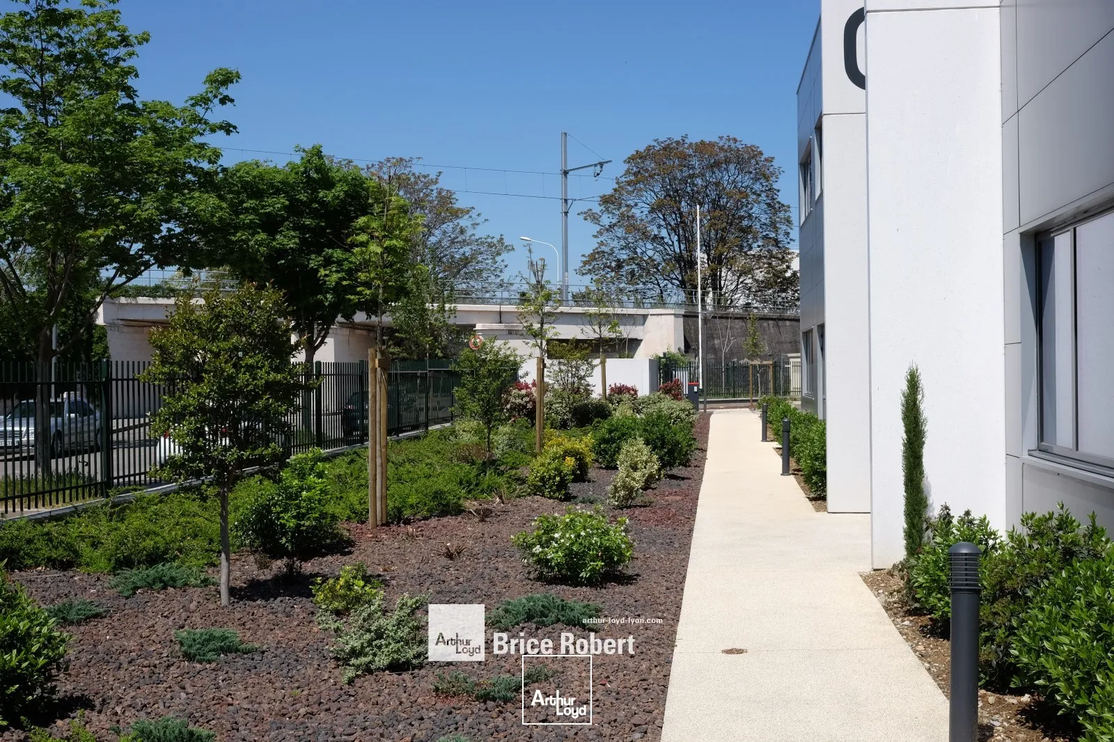 A louer - GERLAND TECHNOPARK III - Bureaux livrés aménagés et non cloisonnés - Lyon 7ème