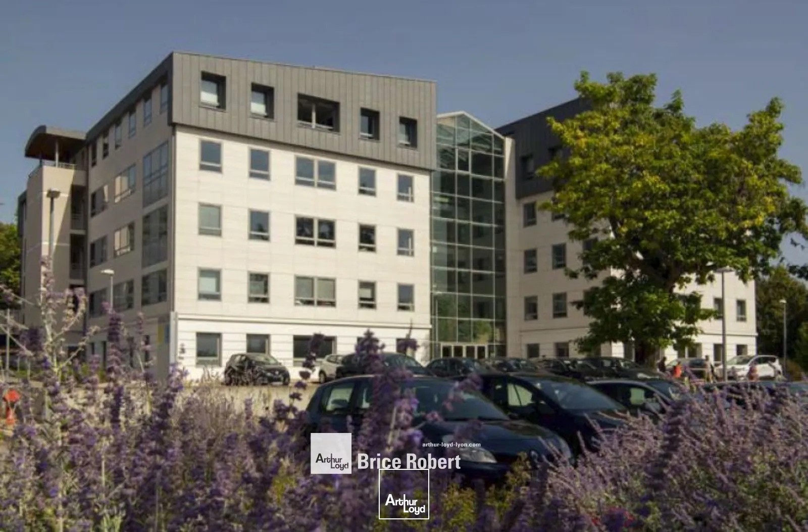 A louer - LES BOIS DES COTES 1&2 - Bureaux avec parc arboré - Limonest