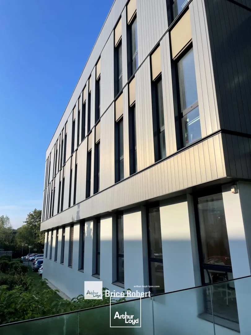A louer - STREAM - Bureaux dans immeuble indépendant sur la Techlid - Limonest
