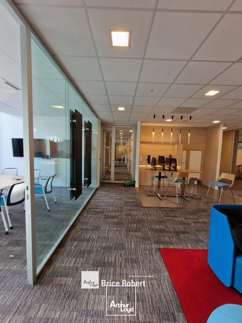 A louer - STREAM - Bureaux dans immeuble indépendant sur la Techlid - Limonest