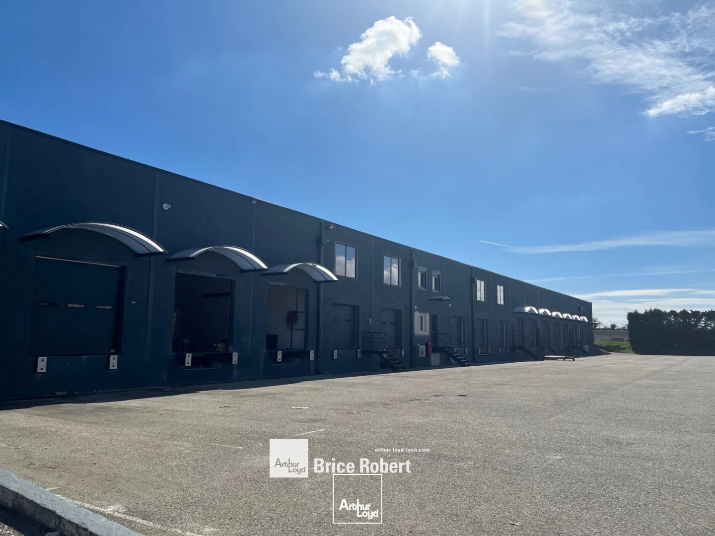 A LOUER - Lots d'activité ZI Vénissieux -CORBAS