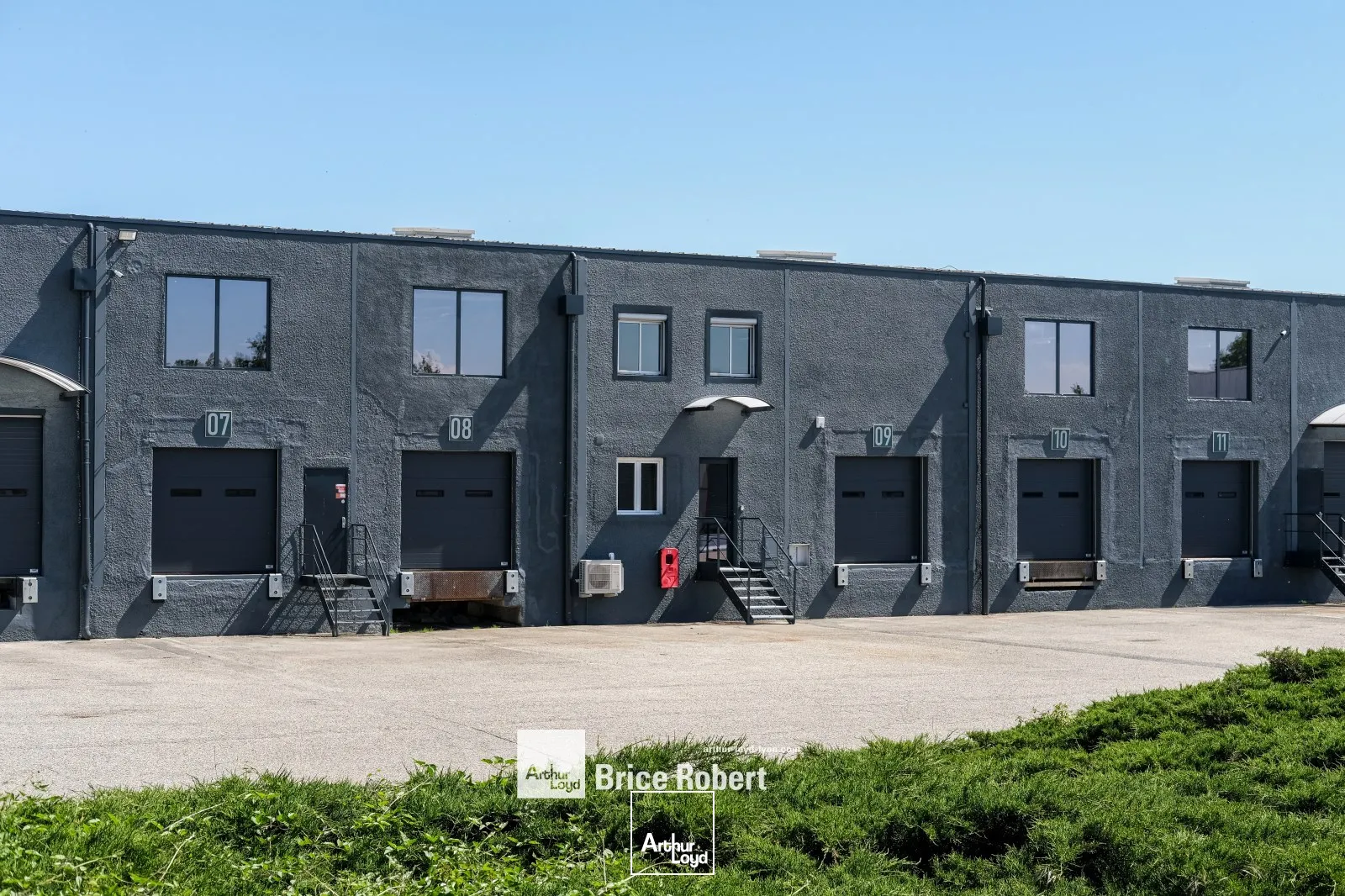 A LOUER - Lots d'activité ZI Vénissieux -CORBAS