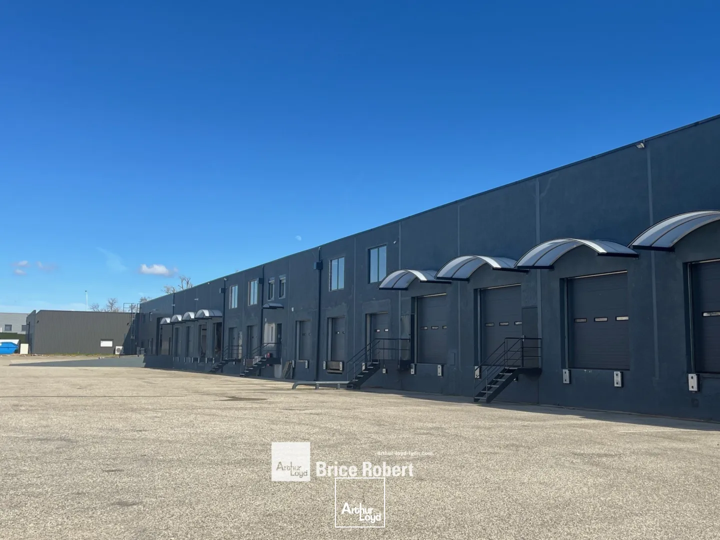 A LOUER - Lots d'activité ZI Vénissieux -CORBAS