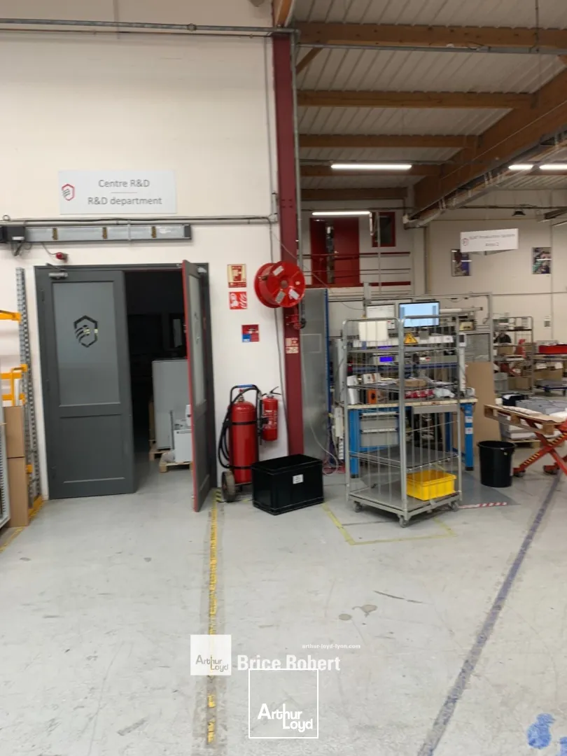 Bâtiment d'activités à louer - Techlid - Champagne au Mont d'Or