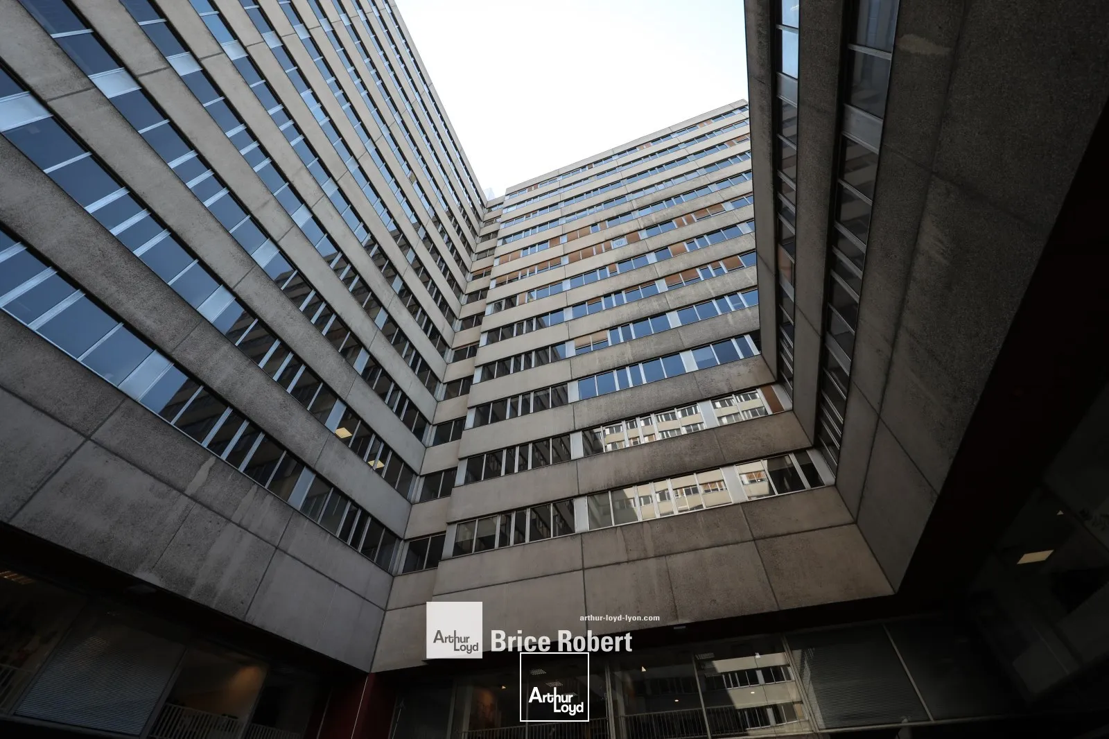 A louer - BRITANNIA - Bureaux aménagés - Lyon 3ème Part-Dieu