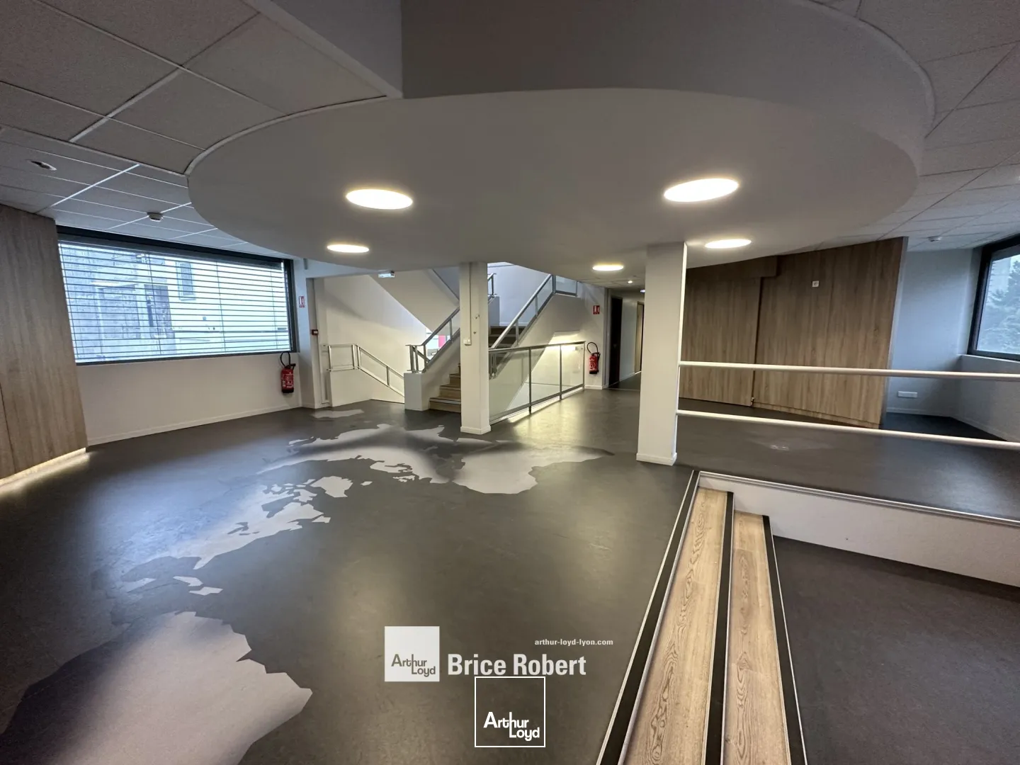 A vendre - Bureaux dans un immeuble indépendant - Caluire et Cuire