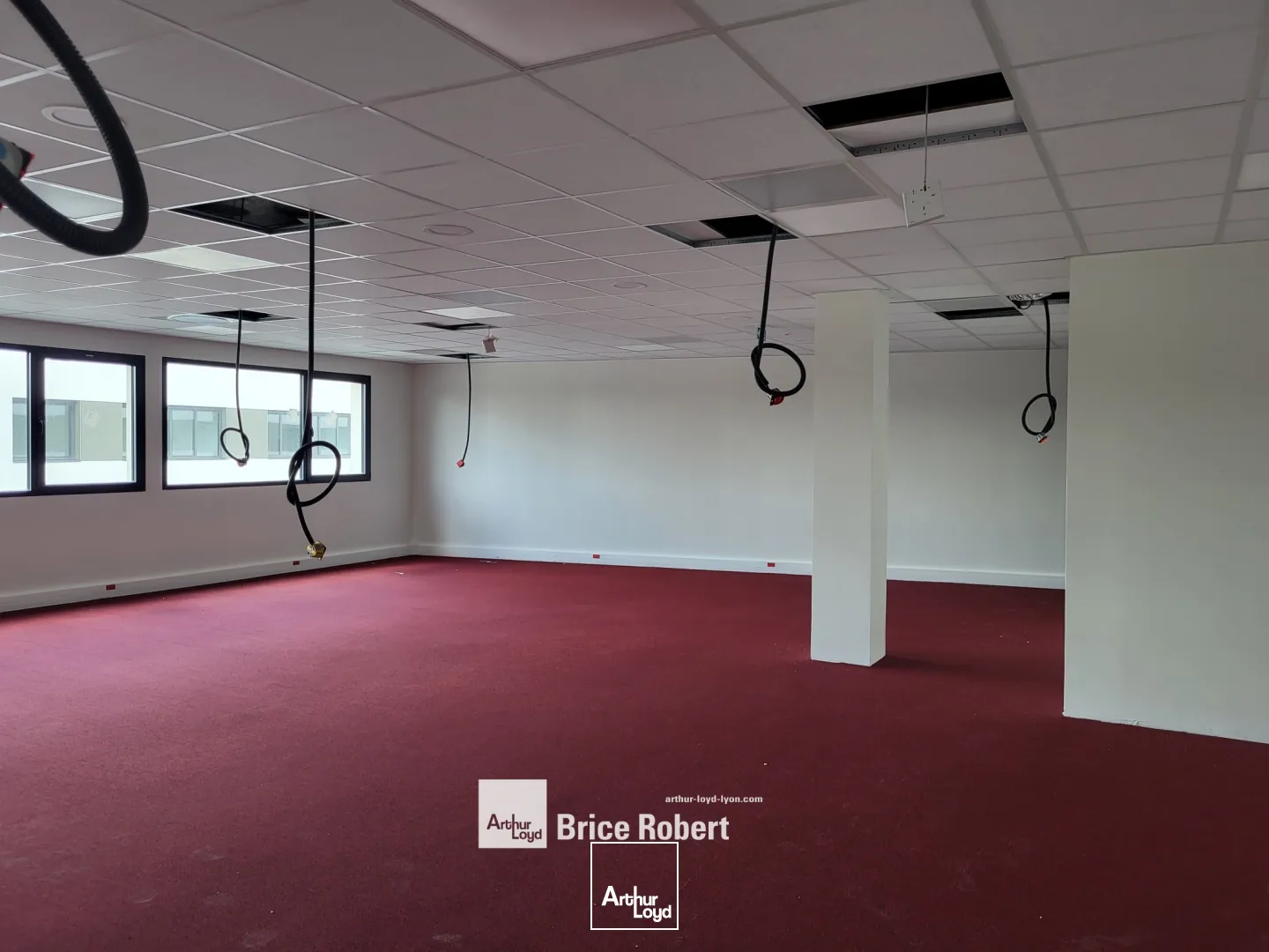 A louer - DYWORK - Bureaux de bon standing lumineux - Dardilly