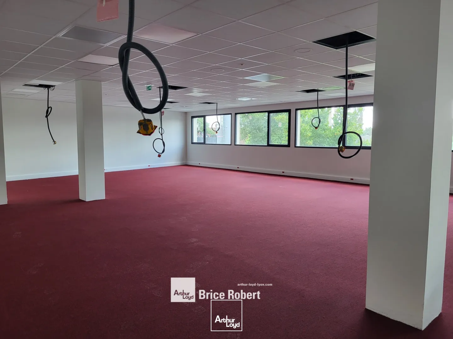 A louer - DYWORK - Bureaux de bon standing lumineux - Dardilly