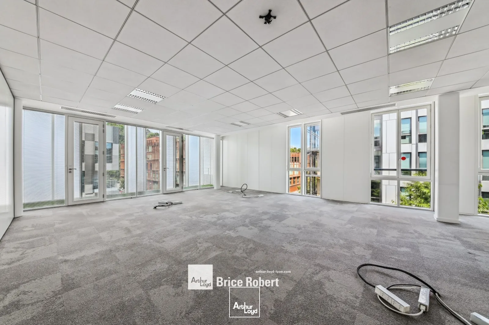 A louer - UNIVERSAONE - Bureaux aménagés - Lyon 9ème Vaise