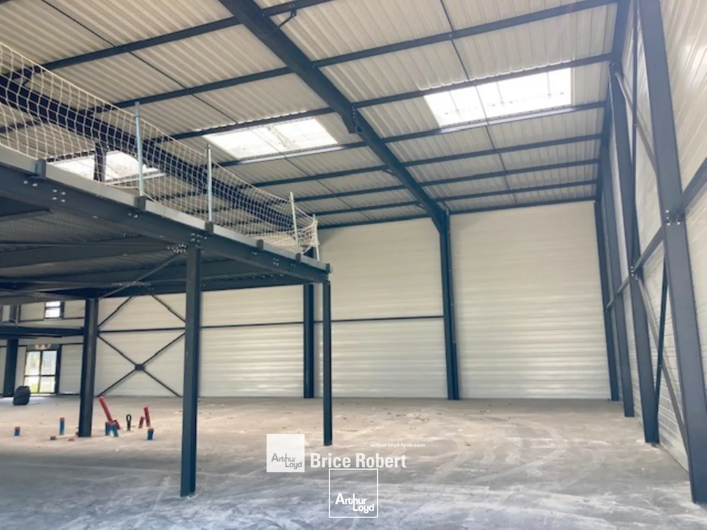 Parc d'activités neuf - vente et location de cellules - Vénissieux