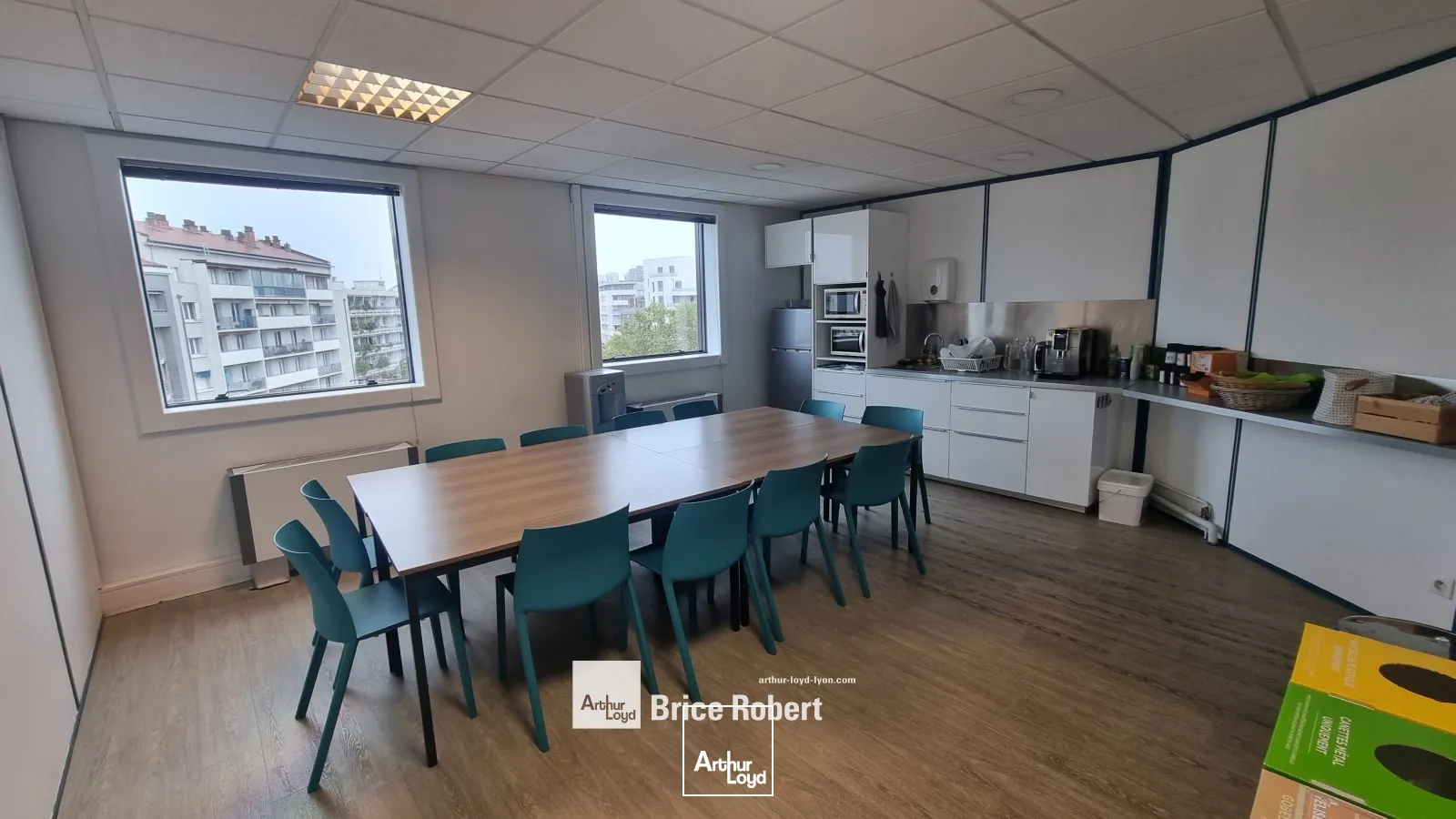 A louer - LE QUARTZ - Bureaux dans un immeuble tertiaire - Villeurbanne 