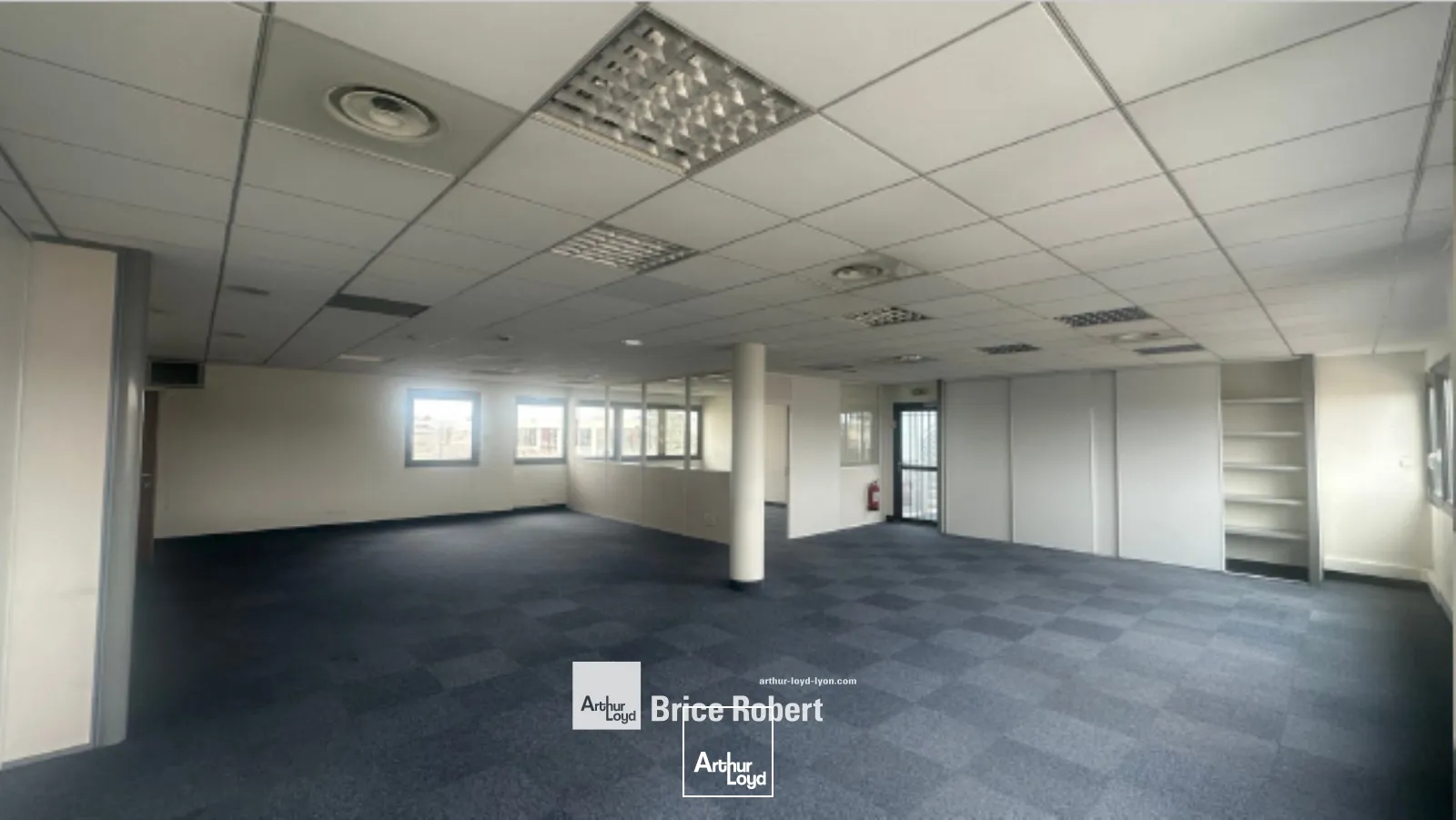 A louer - Bureaux avec proximité immédiate de la Rocade - Chassieu