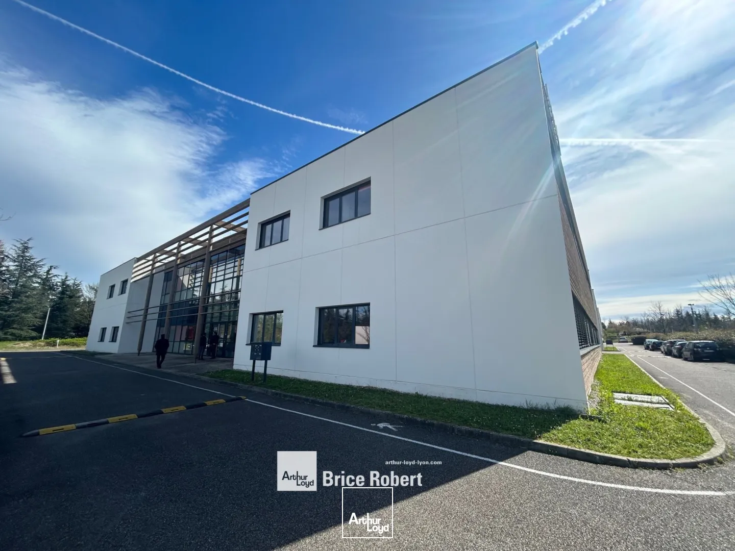 A louer - WOODSTOCK - Bureaux dans un Parc Technologique clos et sécurisé - Saint Priest