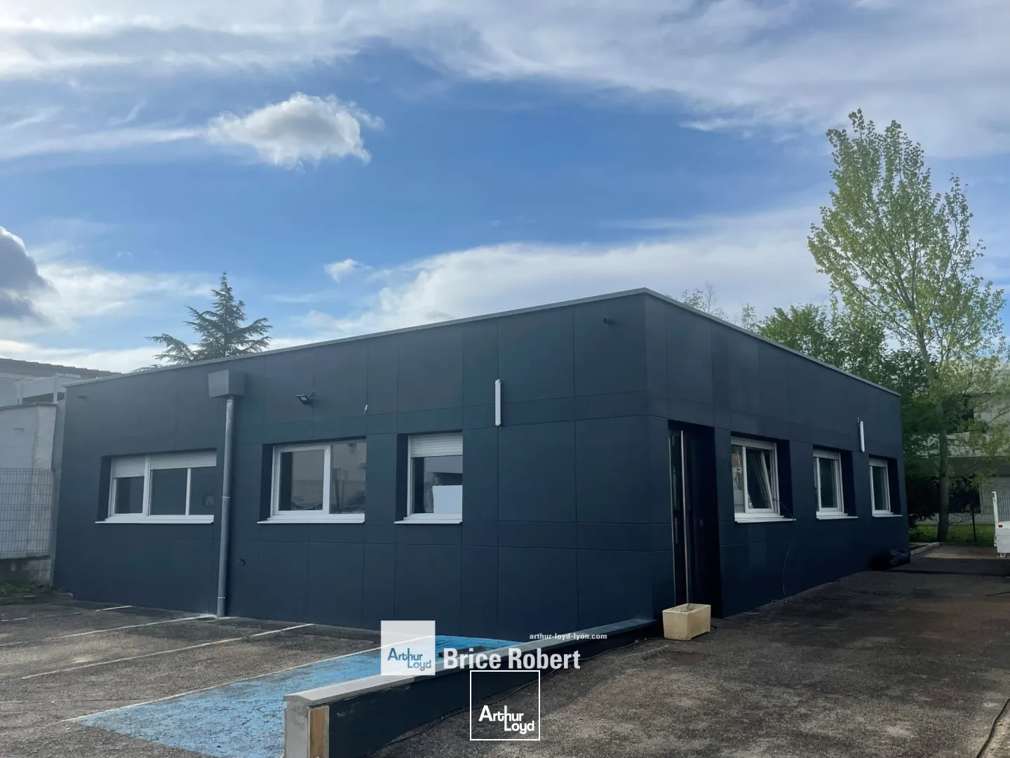 A vendre ou à louer - OCTAVIA - Bureaux neufs - Francheville