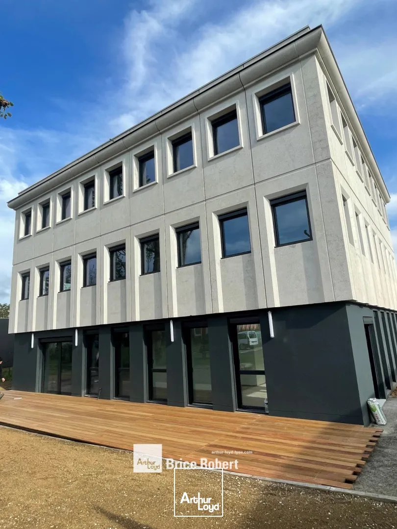 A vendre ou à louer - OCTAVIA - Bureaux neufs - Francheville