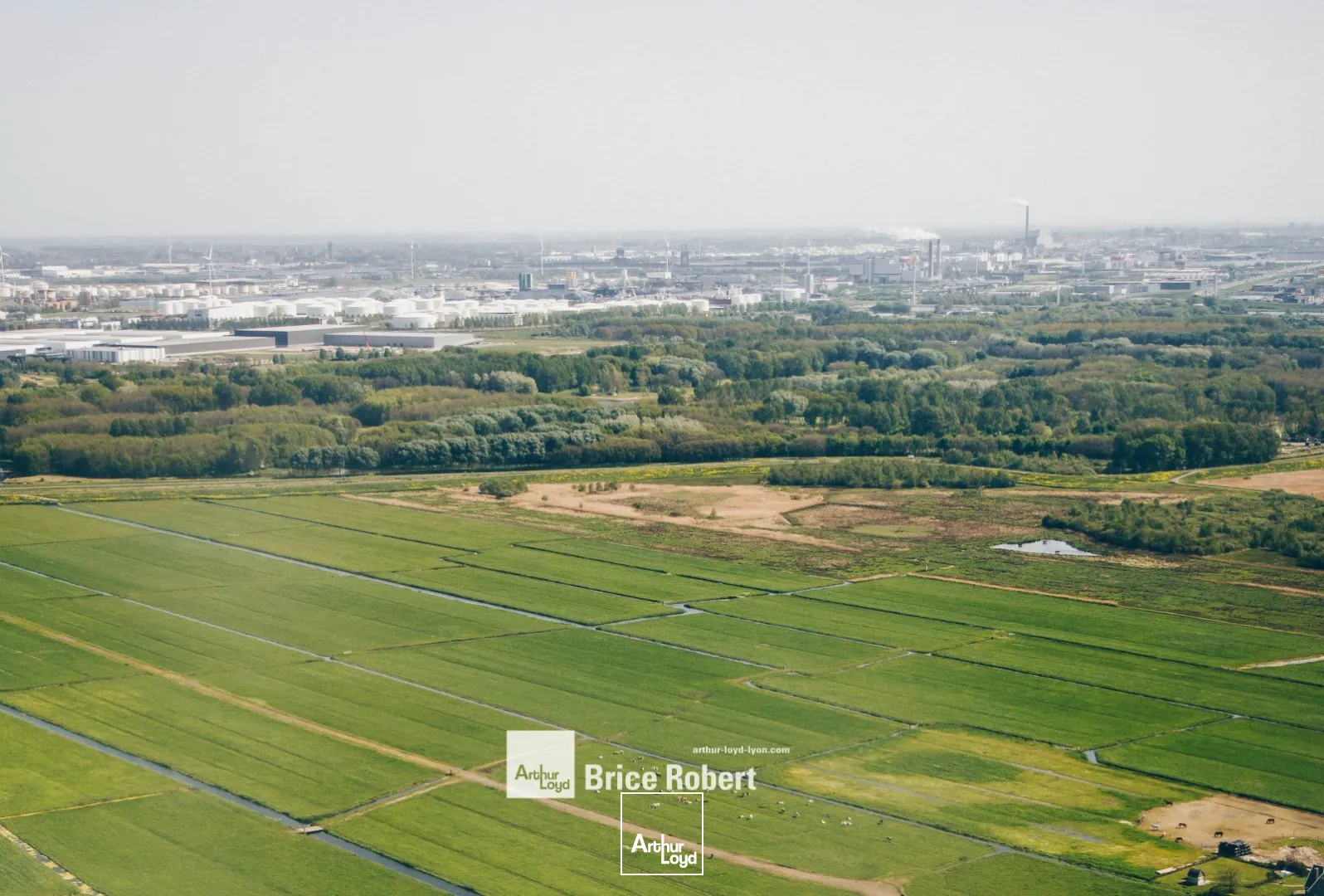 Terrain à vendre libre de constructeur situé à Corbas