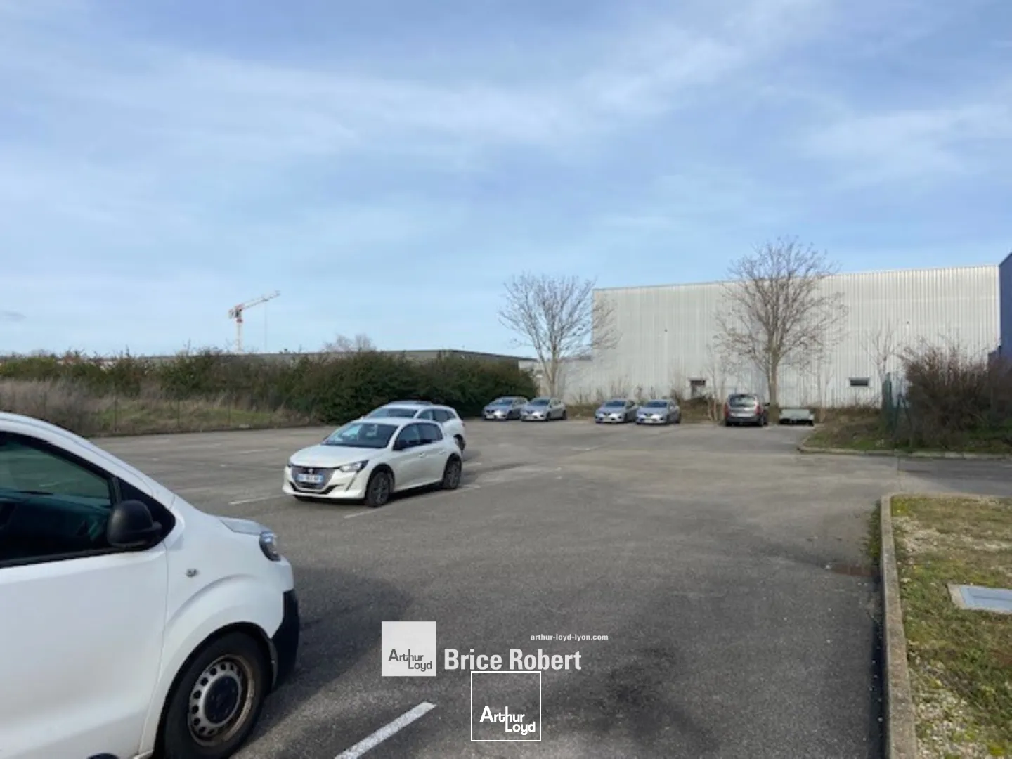 A VENDRE - Local d'activités - BELIGNEUX