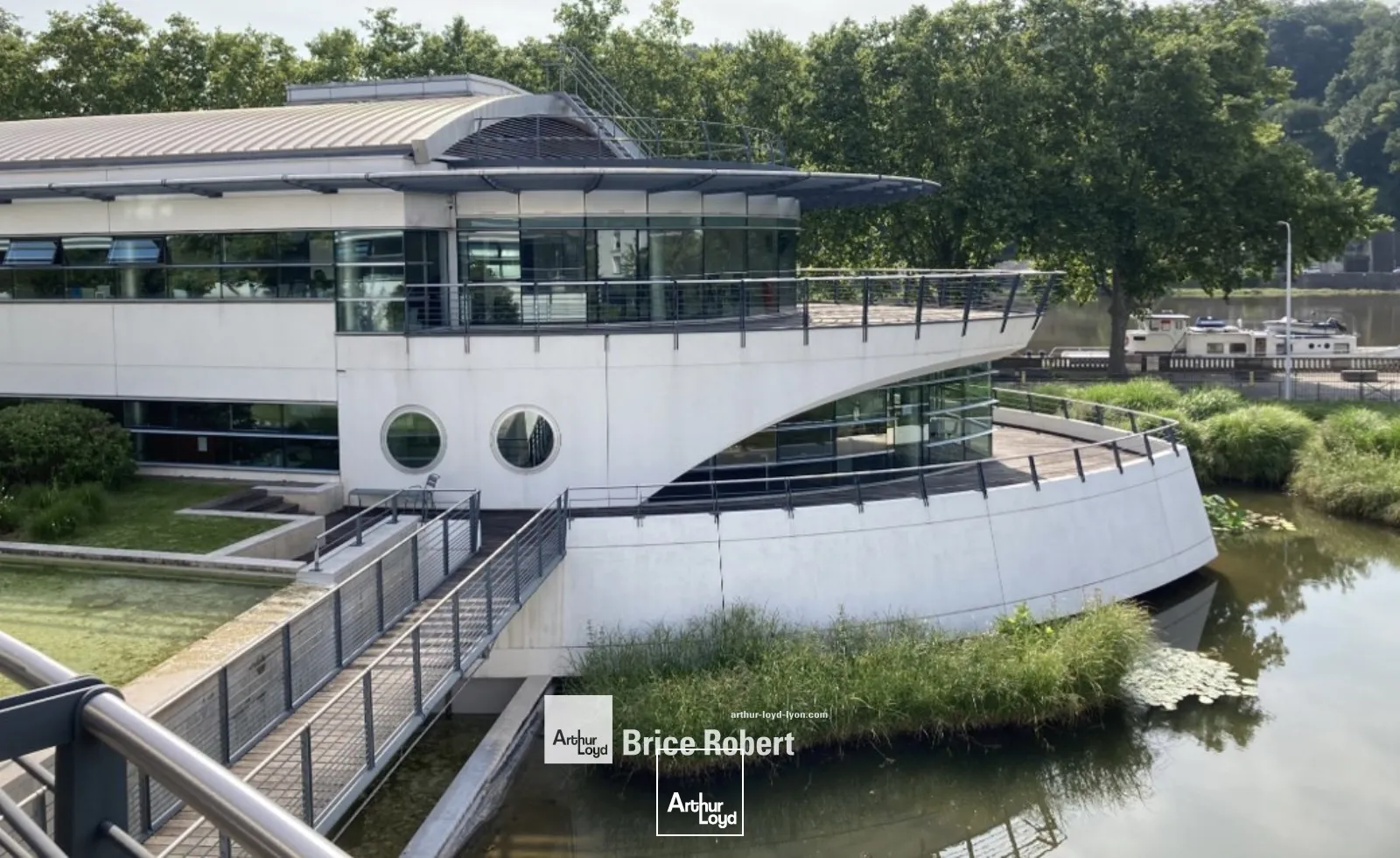 A louer - CAMPUS VERRAZZANO - Bureaux atypiques - Lyon 9ème Vaise