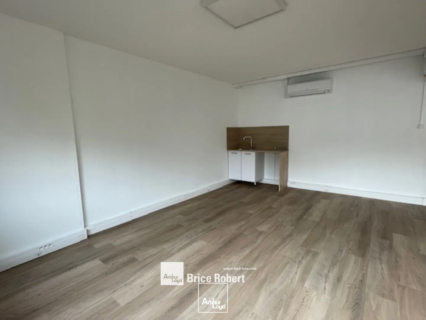 A louer - LE GARIBALDI - Bureaux en étage élevé - Lyon 7ème