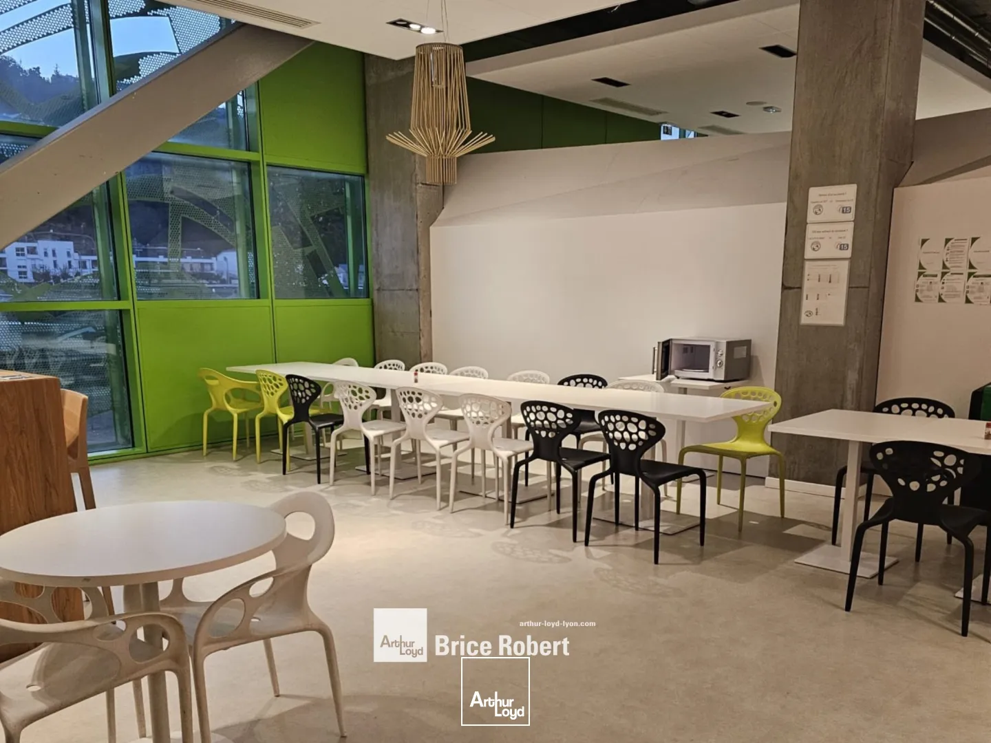 A louer - LE CUBE VERT - Bureaux aménagés - Lyon 2ème Confluence 