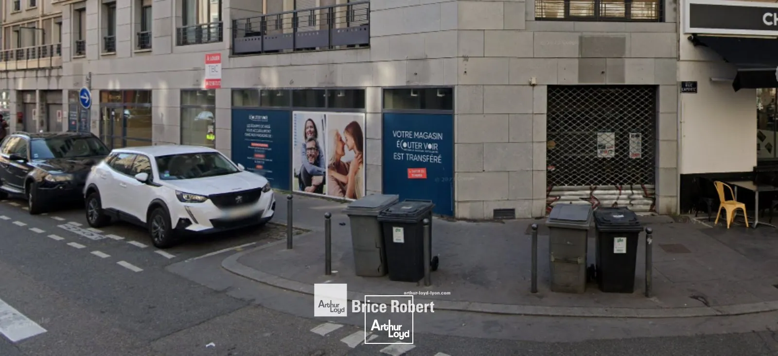 A vendre - Locaux commerciaux avec linéaires vitrines - MEYZIEU