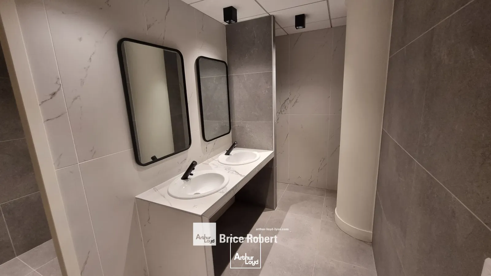 A louer - LE VILLETTE PART-DIEU - Bureaux rénovés - Lyon 3ème Part-Dieu