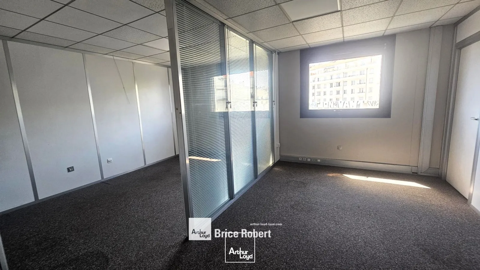 A louer - LES TOPAZES - Bureaux aménagés - Lyon 6ème Part-Dieu