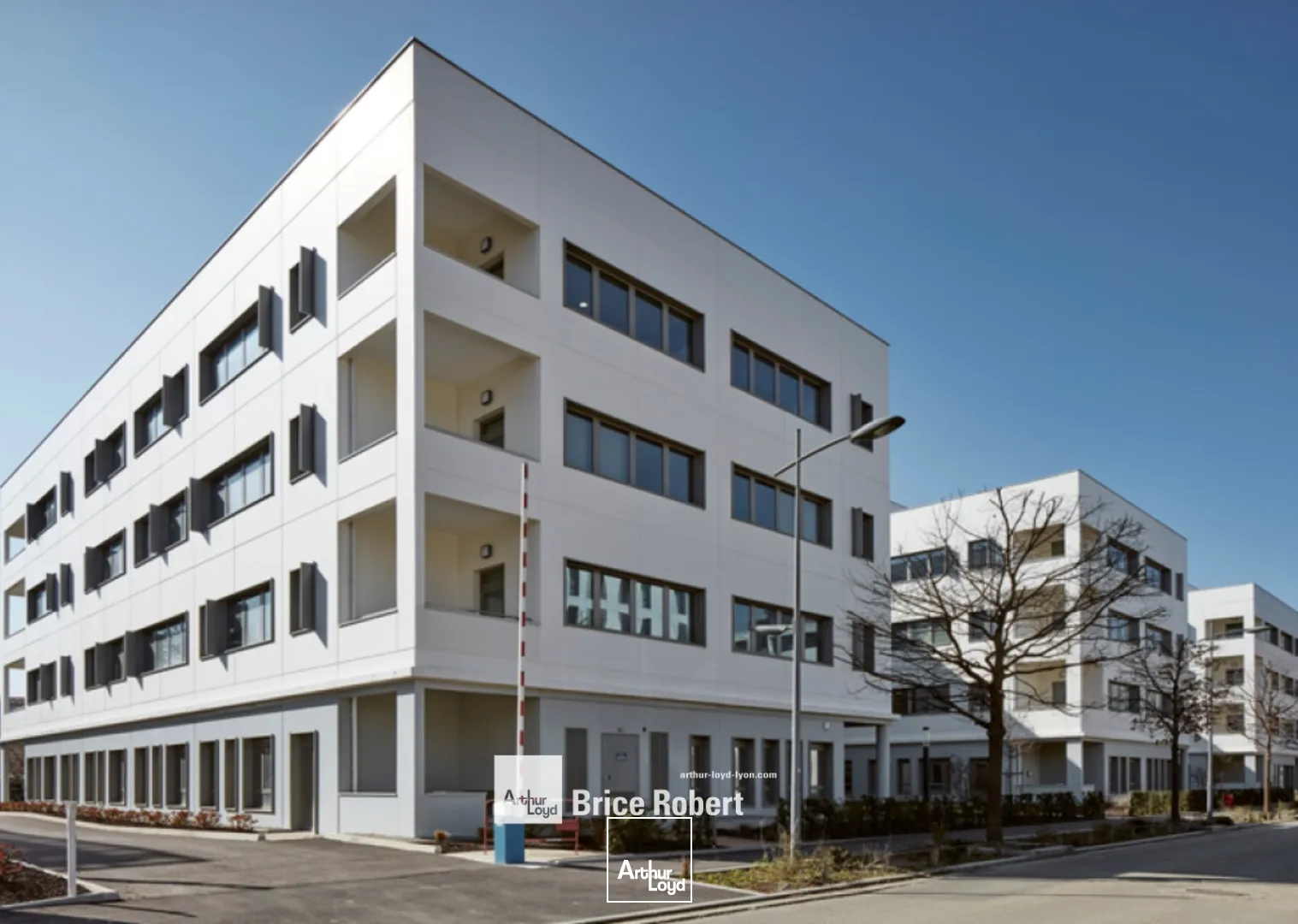 A louer - BIOSERRA 1 - Bureaux avec laboratoire - Lyon 8ème