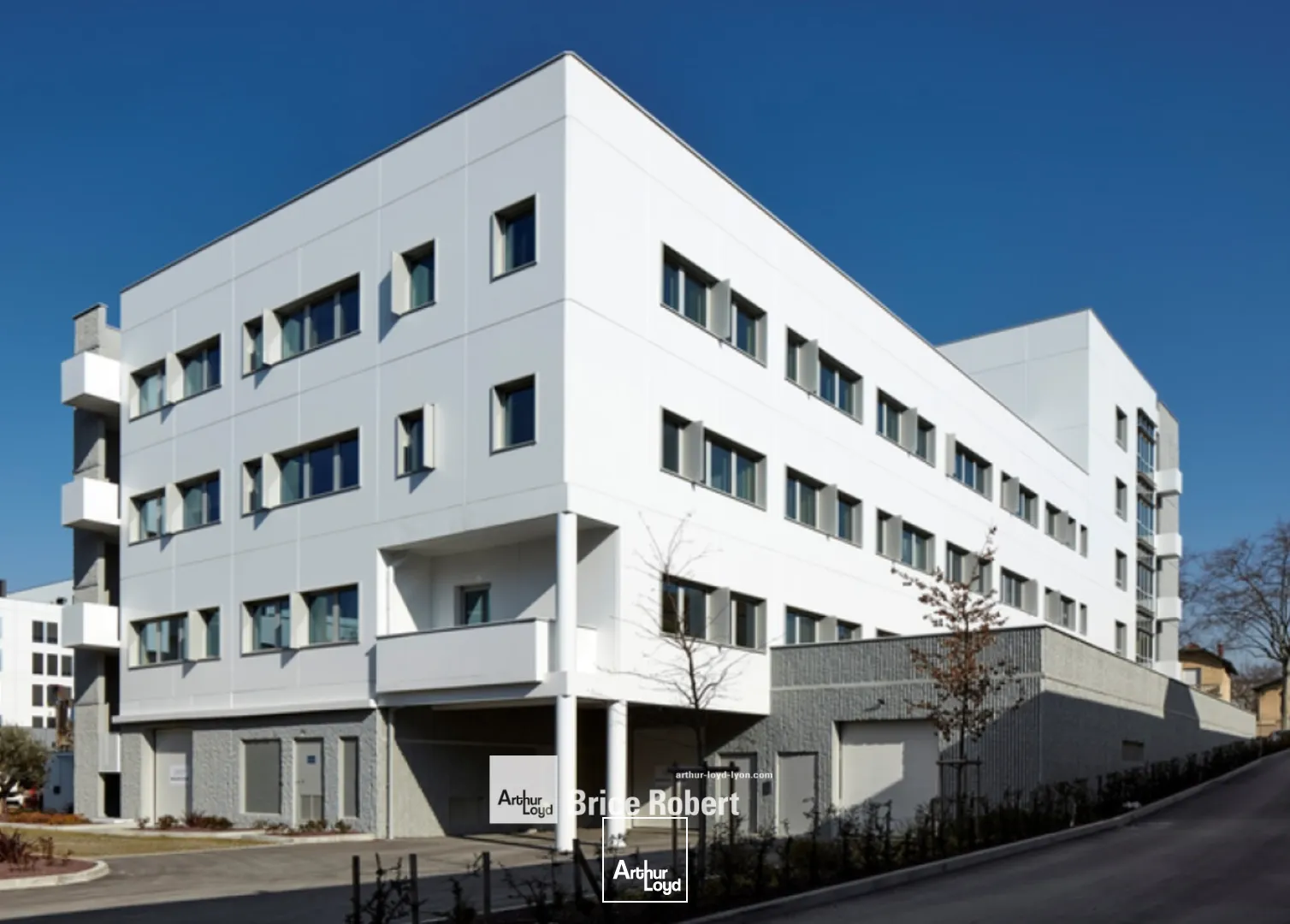 A louer - BIOSERRA 1 - Bureaux avec laboratoire - Lyon 8ème