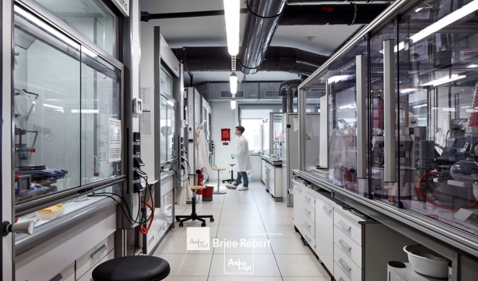 A louer - BIOSERRA 1 - Bureaux avec laboratoire - Lyon 8ème