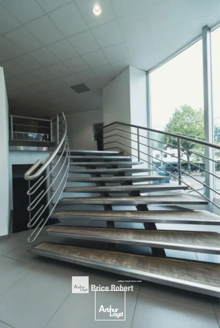 A louer - LE CLUB 55 - Bureaux dans immeuble tertiaire - Lyon 9ème Vaise