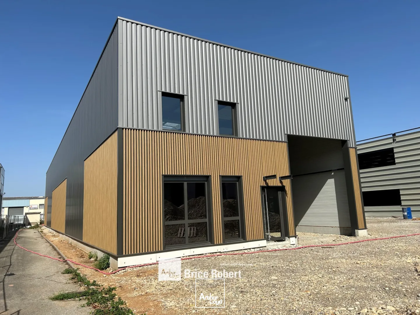 A vendre - ACTIPARK AMPERE - Bureaux dans un bâtiment rénové - Chassieu