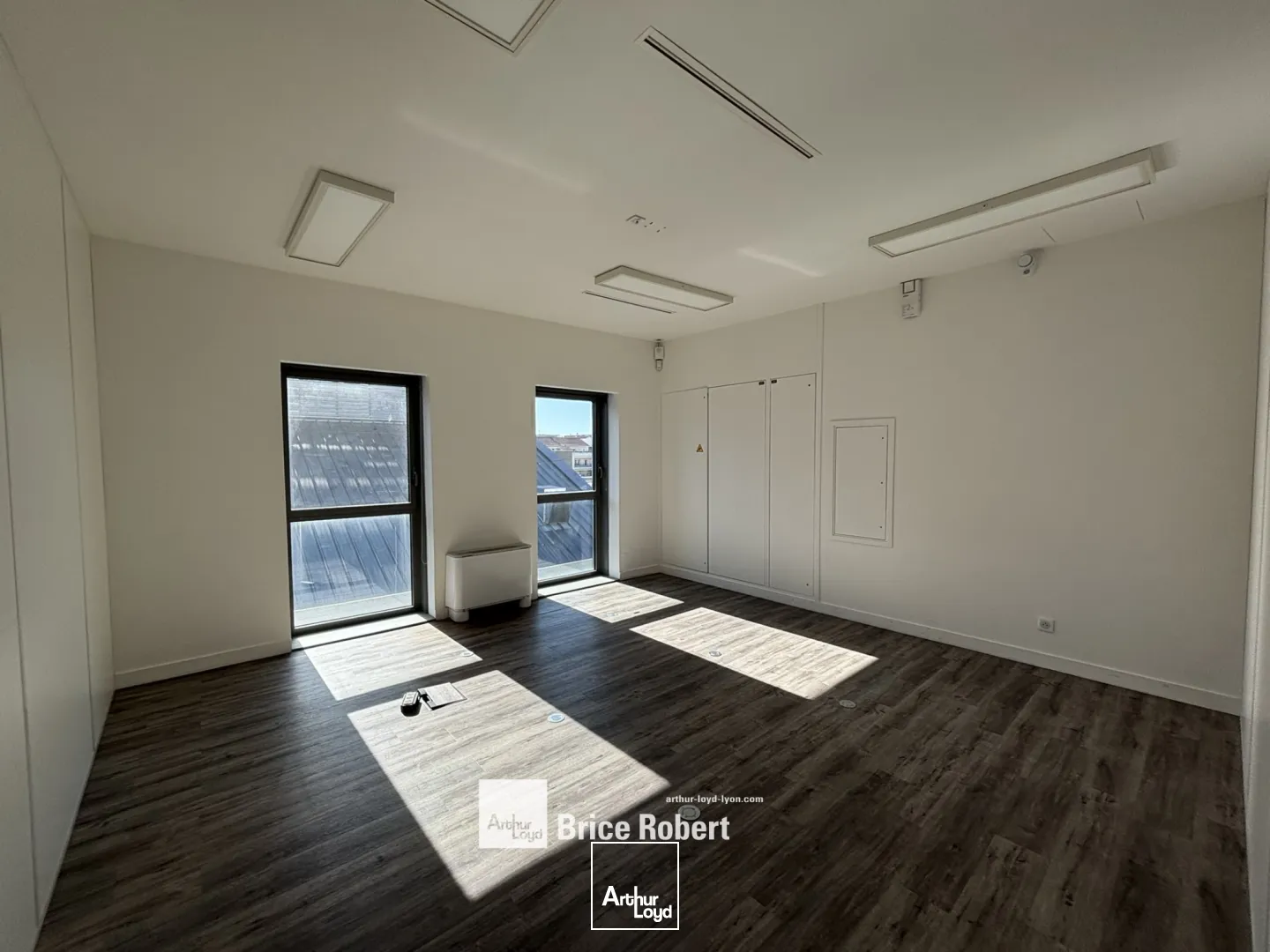 A louer - LE BLEND - Bureaux rénovés - Lyon 8ème