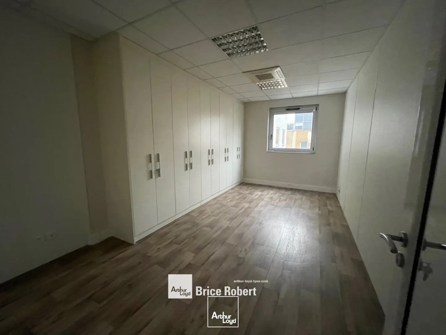 A louer - LE PORTANT - Bureaux lumineux - Caluire et Cuire