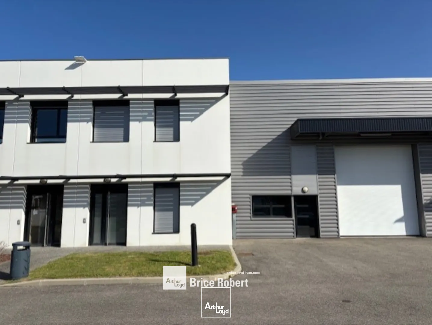 à louer - Local d'activités certification BREEAM VERY GOOD - Décines-Charpieu