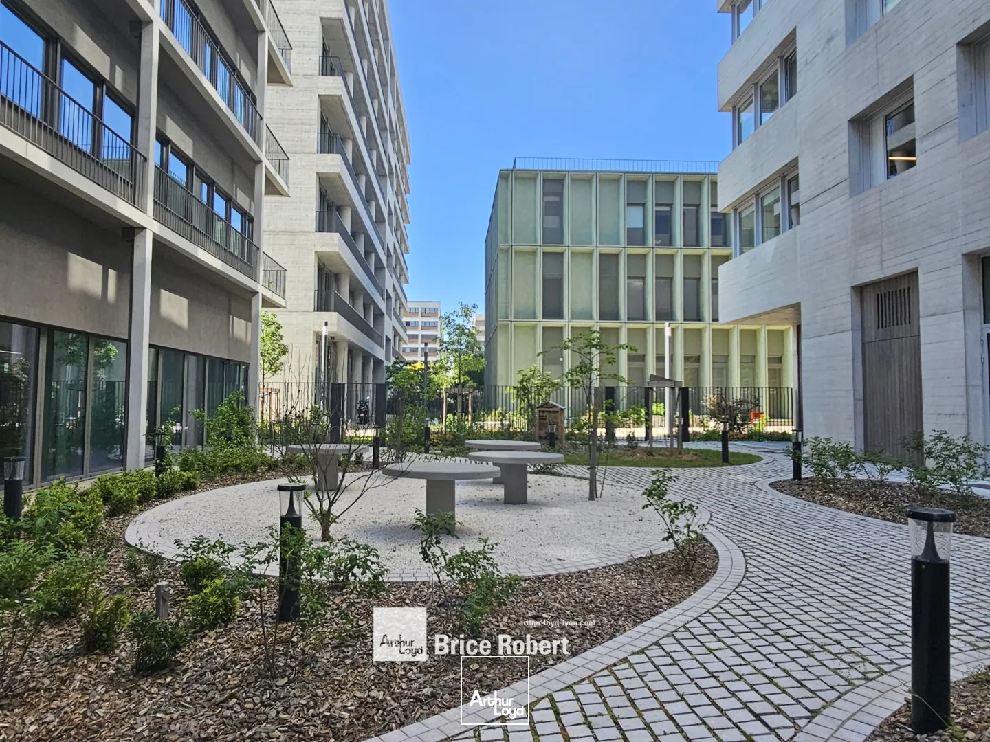 A vendre - PLUG'YN - Bureaux neufs à Confluence - Lyon 2ème