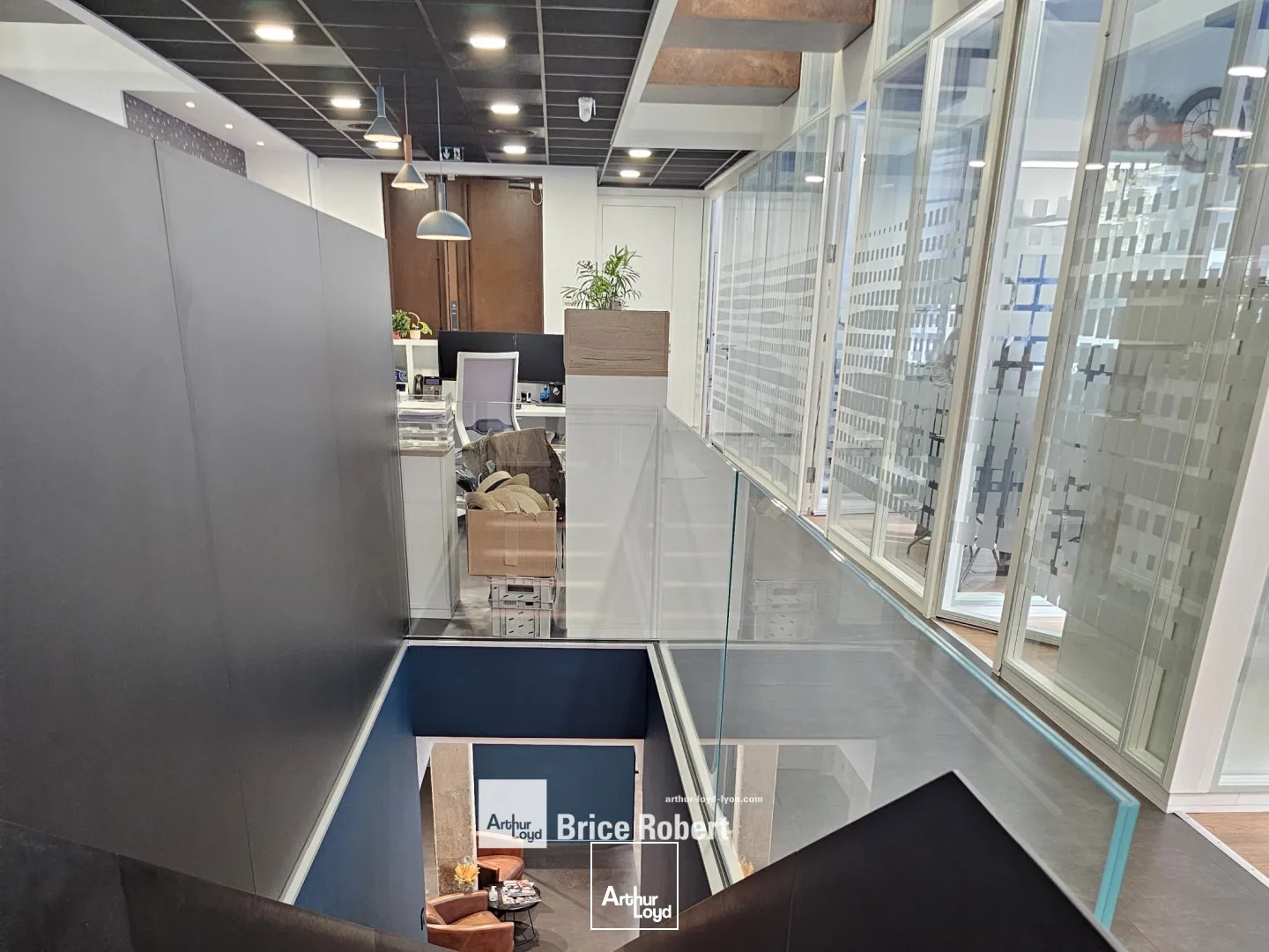 A vendre - Bureaux dans immeuble de caractère dans le 6ème arrondissement - Lyon 6ème Massena 