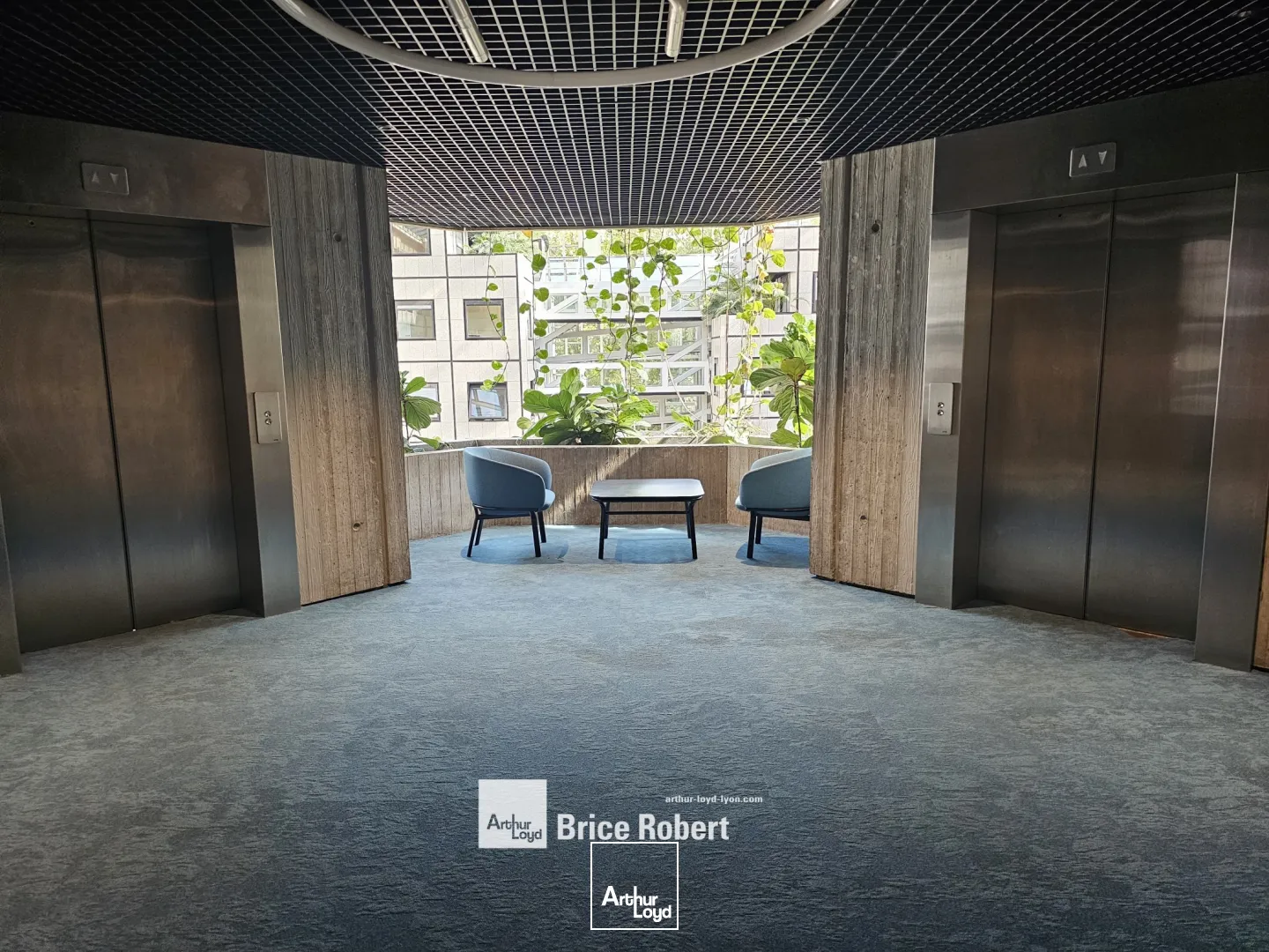 A louer - PARHELION - Immeuble serviciel - Villeurbanne