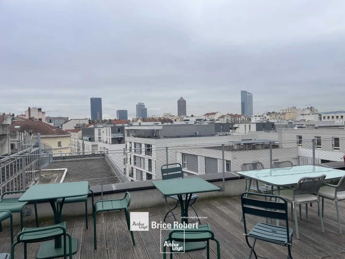 A louer - PARHELION - Immeuble serviciel - Villeurbanne