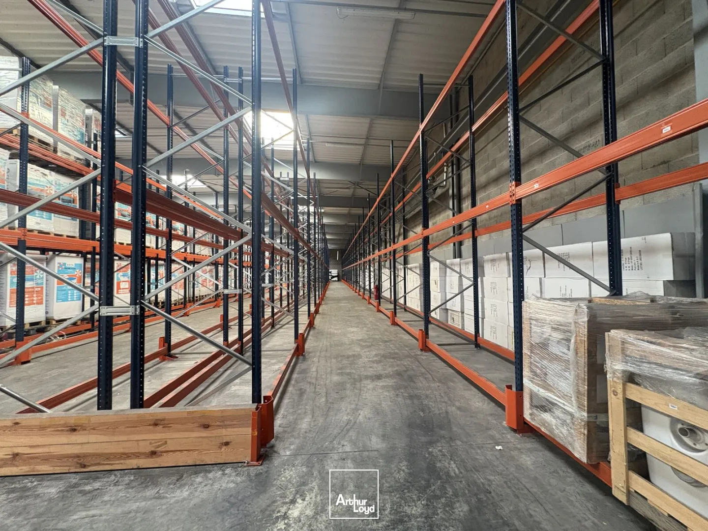 Locaux d'activités à louer - 2 000 m2 - Agglo Sud