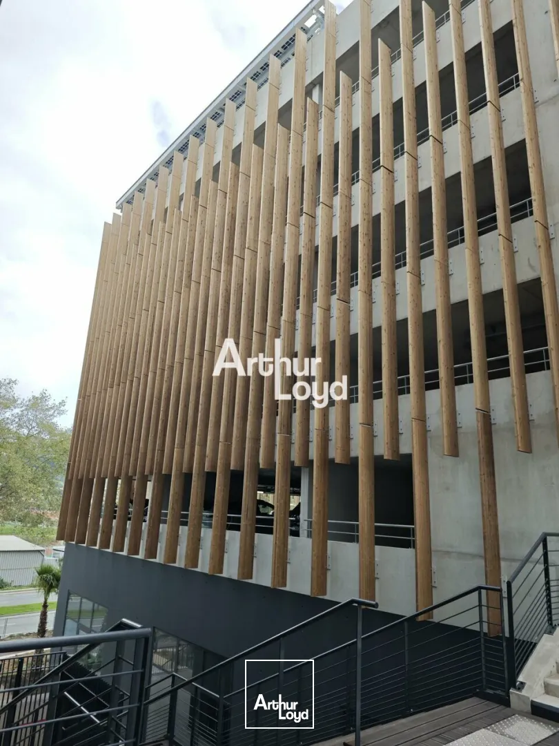 A LOUER SURFACE DE BUREAUX DE 422M² NEUFS AMENAGES DANS IMMEUBLE DERNIERE GENERATION