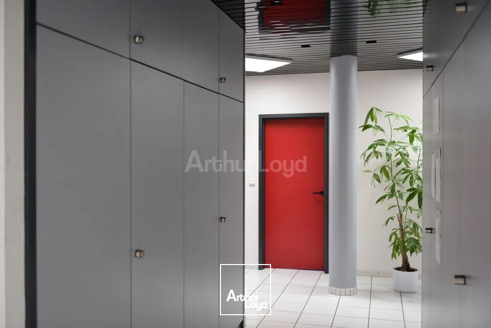 BUREAUX à LOUER de 354 m²