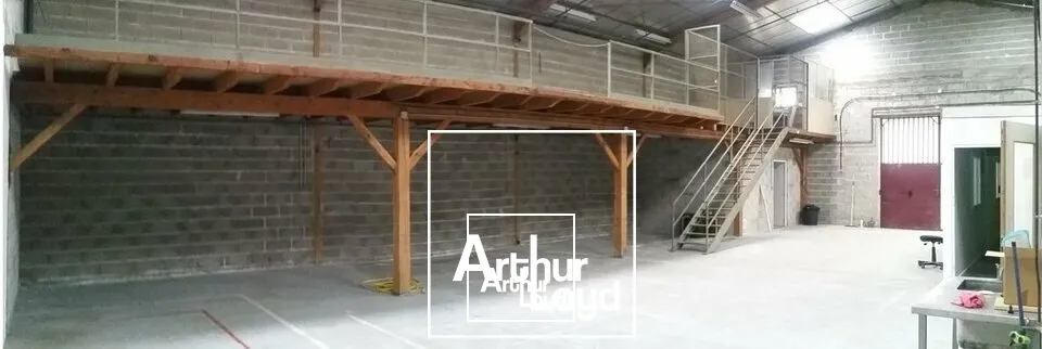 Local d'activité en ZA Est