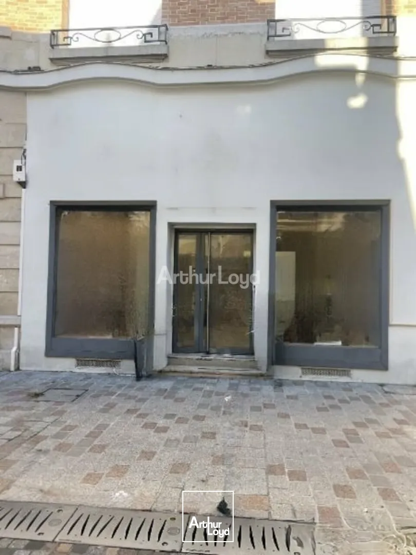 Local commercial à louer - 78,45m2 - centre-ville de Reims 