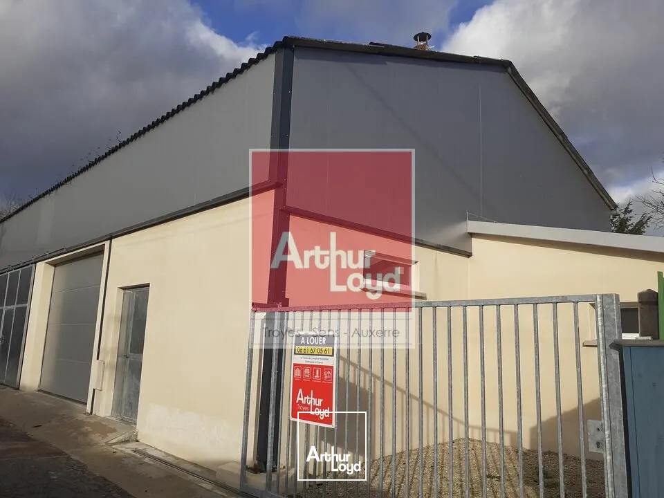 Locaux d'activité & Entrepôts - Location - TROYES - 10000 - 106-106 - 7555754