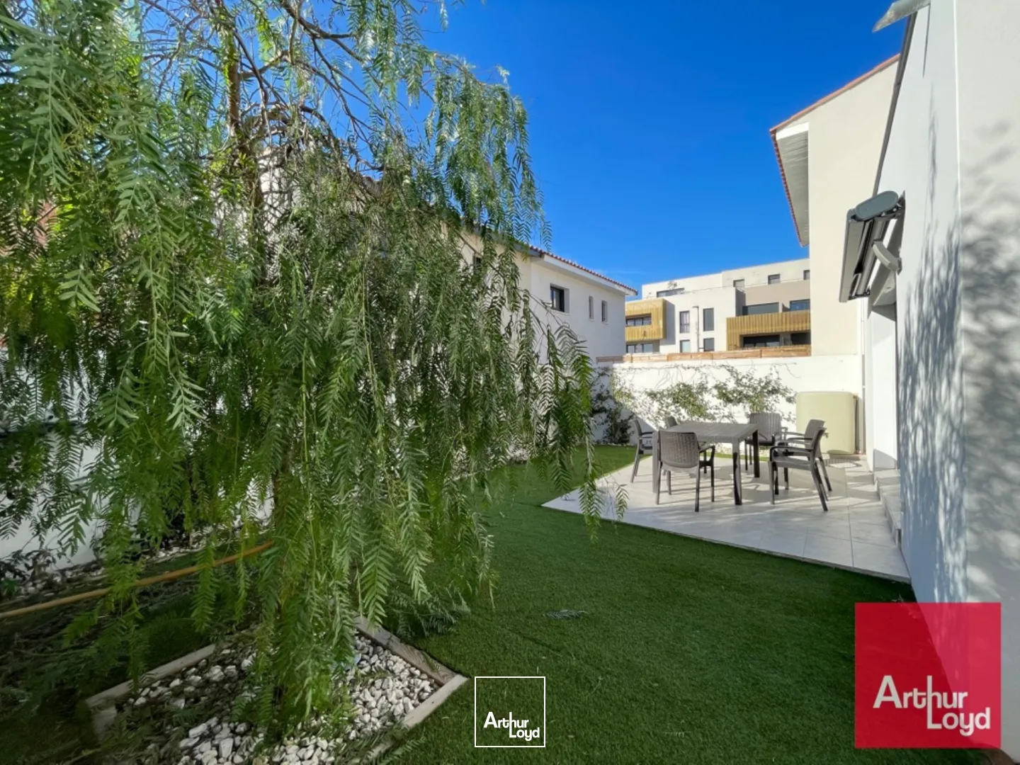 BUREAUX A LOUER - VENDARGUES VIA DOMITIA