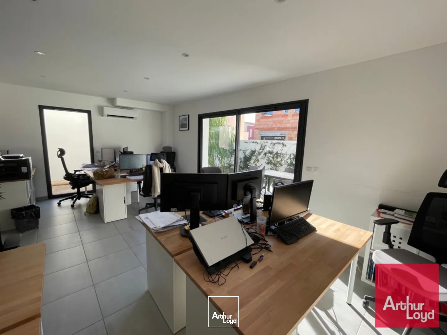 BUREAUX A LOUER - VENDARGUES VIA DOMITIA