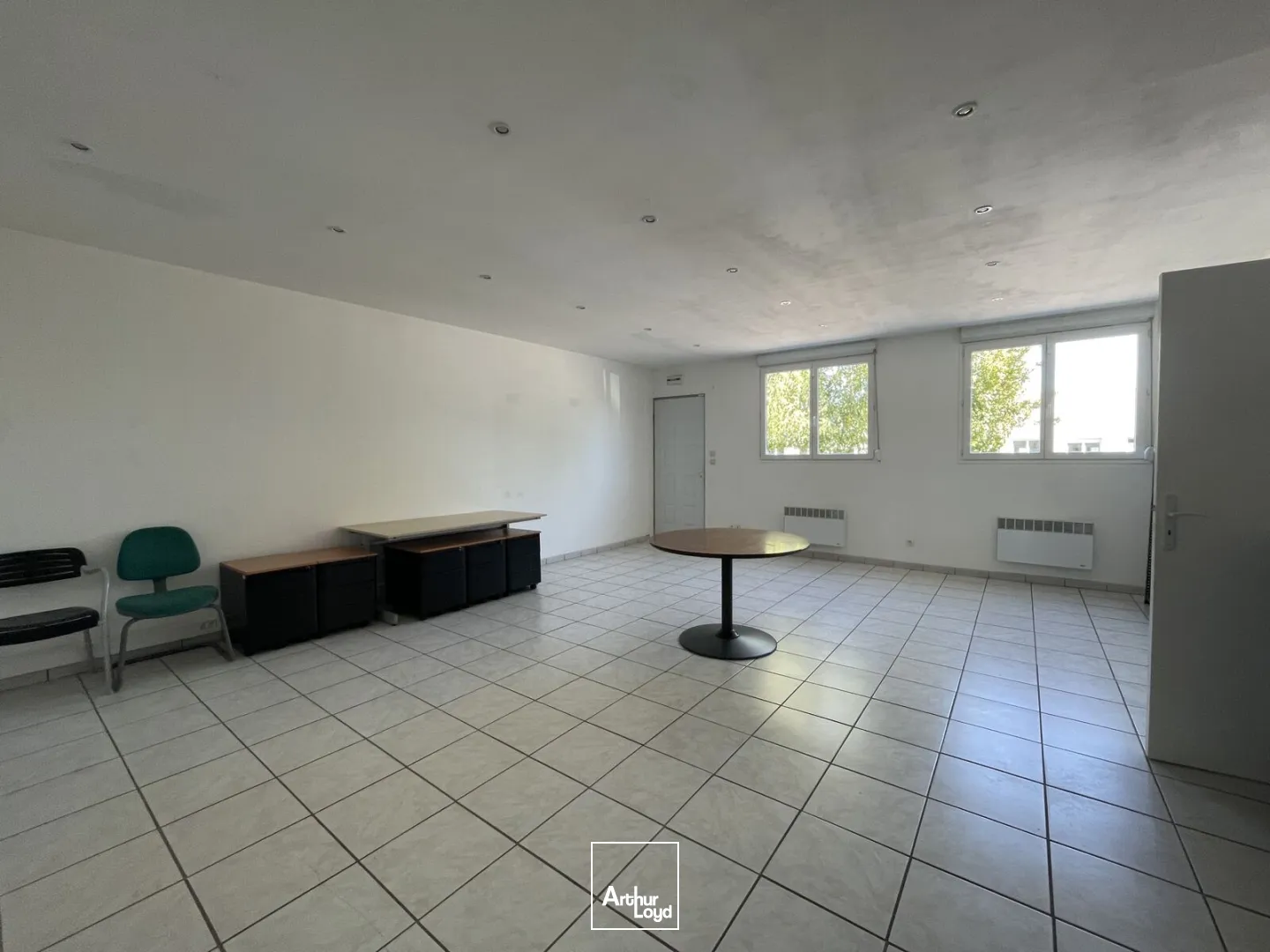 Bureaux à louer à LE VIEIL EVREUX 27930