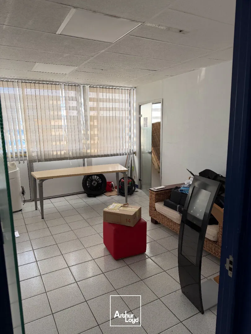 Emplacement premium Zone Nord Limoges - 442 m² A LOUER