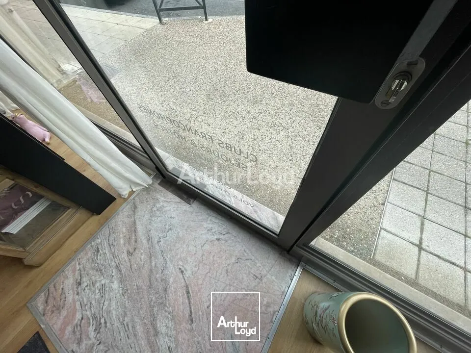 Local commercial Epernay Centre